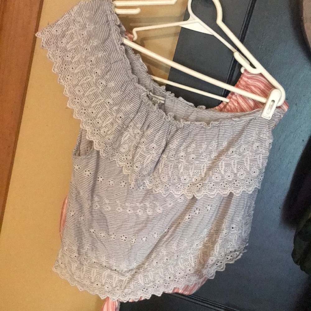 American Eagle One Shoulder Top